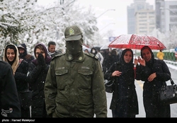 توضیحات آقای شهردار درباره مدیریت اولین برف تهران